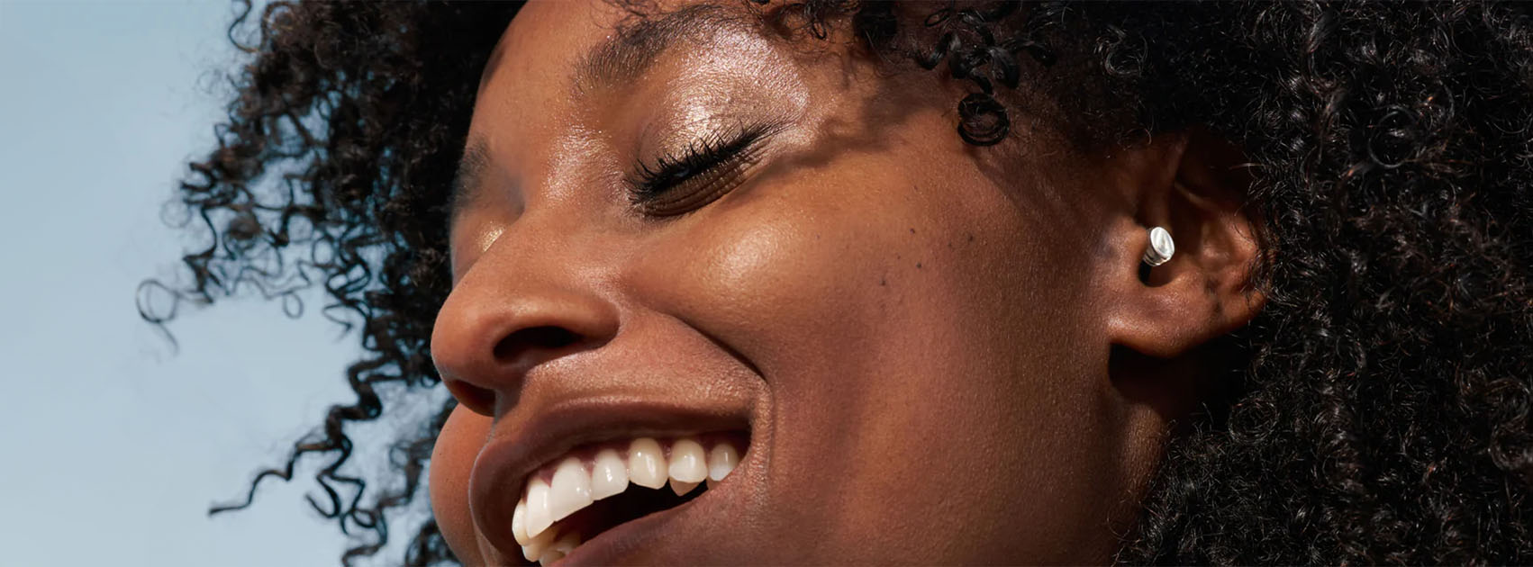 Certificaciones en protectores auditivos: qué significan y por qué importan