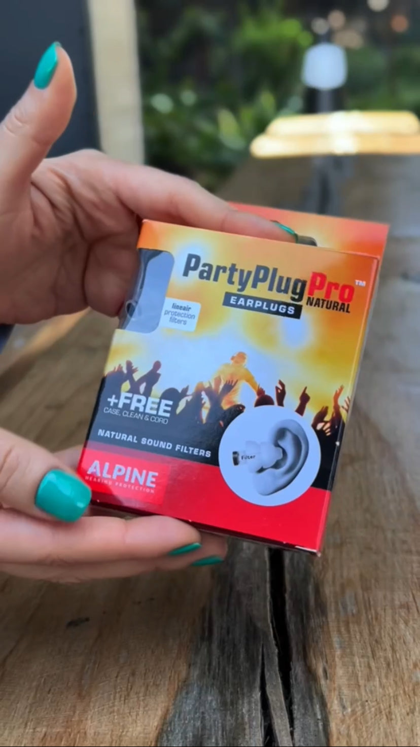 Cargar video: Unboxing PartyPlug Pro.